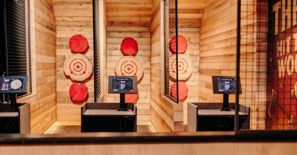 Wildness Val d'Oise - Lancer de haches